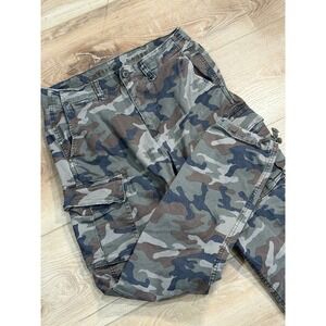 American Eagle Camo Cargo Pants Mens 30x32 Slim Paratrooper Military Grunge Punk